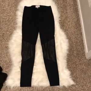 Kendall + Kylie leggings